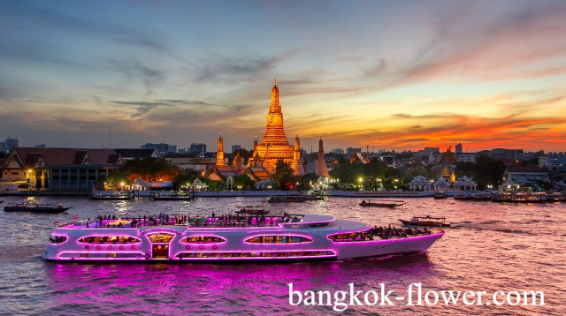 10 Rekomendasi Tempat Wisata Bangkok